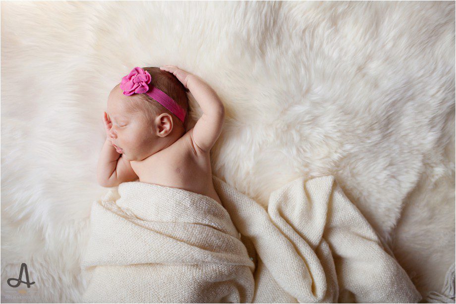chesterfield newborn photographer family photography lifestyle portrait st louis missouri angie menos_0022