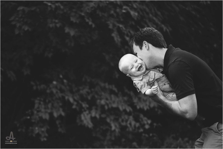 kirkwood-missouri-family-photographer-one-year-old-photo-session-st-louis-in-home-photography-lifestyle-portrait-photographer-angie-menos_0002