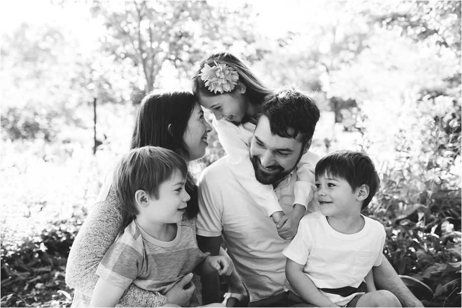 st louis family photographer angie menos queeny park photo session chesterfield lifestyle family photography_0002