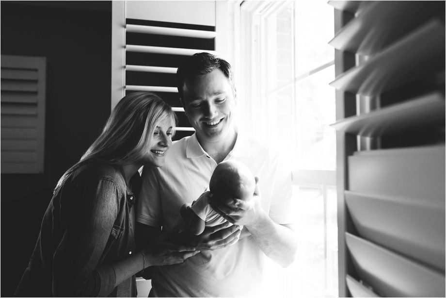 kirkwood missouri newborn photographer in home family photography by angie menos_0015