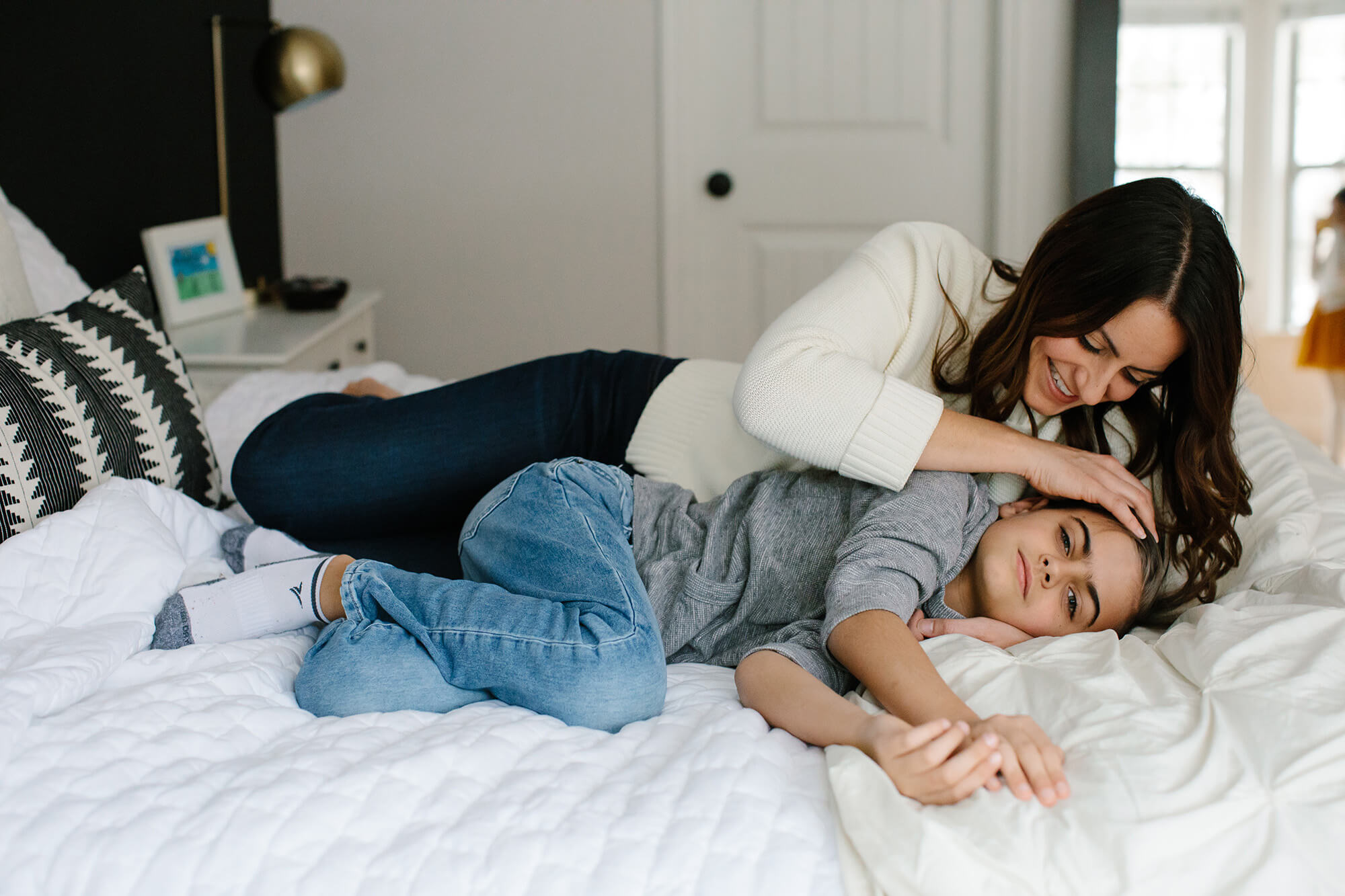 in home family photography by Angie Menos - st. louis lifestyle family portraits - mom and son